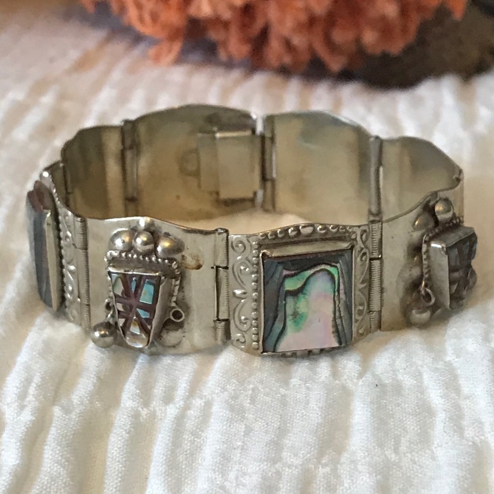 Vintage 1960’s Taxco sterling & abalone bracelet